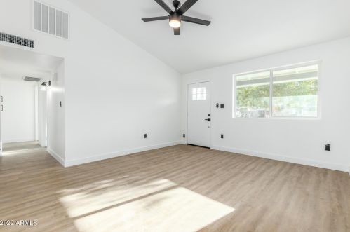 2605 50 Dr, Phoenix AZ 85031-1329 exterior