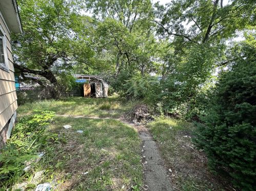 1346 Spring St, Meskegon MI 49442-3515 exterior