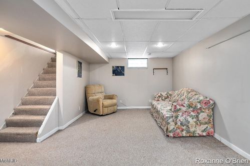 730 Oakcrest St, Wyoming MI exterior