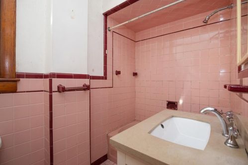 184 Chelsea St, Boston MA exterior