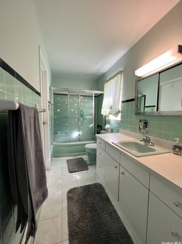 14 Arrowood Ln, Huntington Station NY 11747-1544 exterior