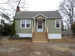 2024 Loveland Pl, Point Pleasant Beach NJ  08742-4948 exterior