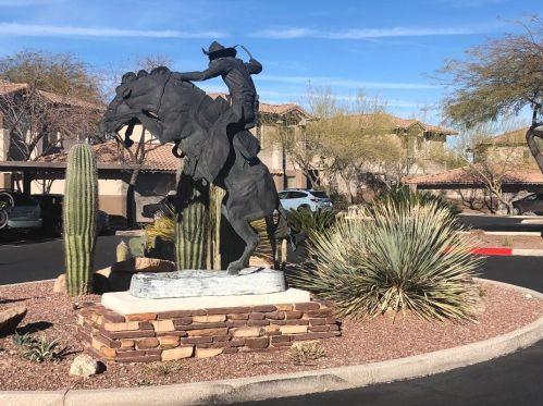 655 Vistoso Highlands Dr, Tucson AZ  85755-4787 exterior