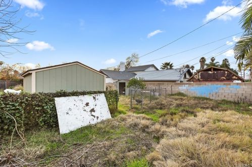 3407 Spruce St, Riverside CA exterior