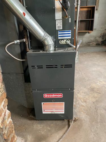 1107 61st St, Milwaukee WI  53214-3206 exterior