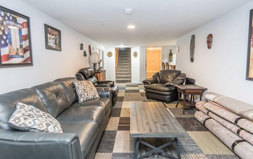 3333 Knl Blvd, Milwaukee WI 53222-3362 exterior