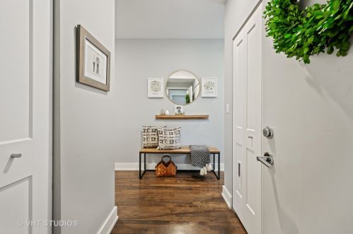 2430 Washtenaw Ave, Chicago, IL 60647-1814