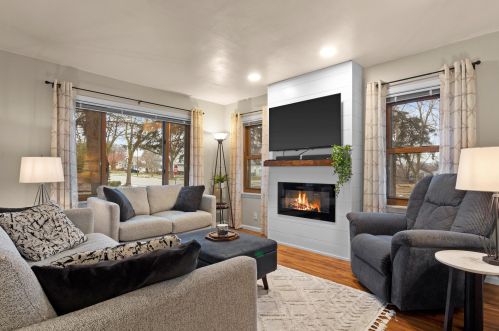 730 53rd St, Milwaukee WI  53208-3019 exterior