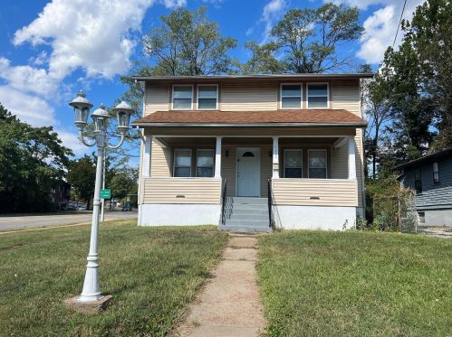 7425 Liberty Ave, Saint Louis, MO 63130-1122