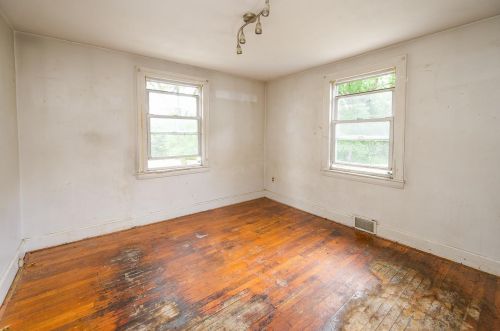 25 Main St, Plaistow NH 03865-3009 exterior