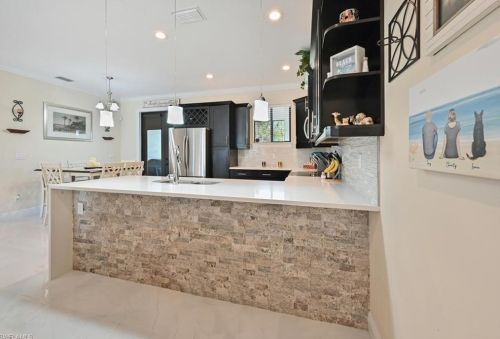 3841 10 Ave, Naples FL 34117-4979 exterior