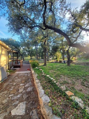 5116 Avispa Way, Austin, TX 78738-7601