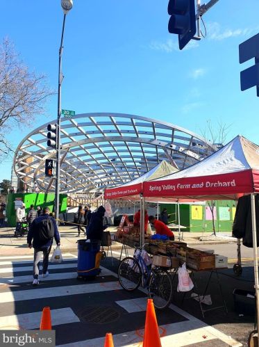 1260 21st St, Washington DC  20036-2347 exterior