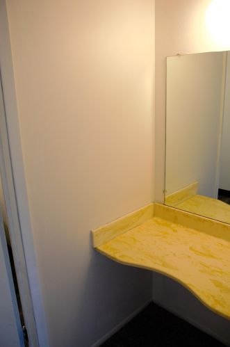 6267 Prt Ave, Milwaukee WI 53223-4120 exterior