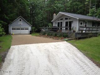 793 Salisbury Rd, Sheffield MA  01257-9669 exterior