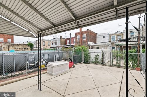 3136 Gaul St, Philadelphia PA 19125-2720 exterior