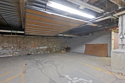 8 Randolph St, Chicago IL  60601-3622 exterior