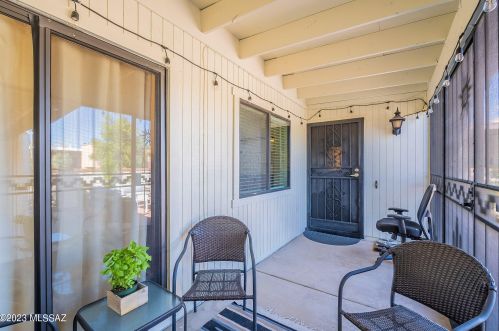 1407 Placita Apache, Green Valley AZ 85622-3224 exterior