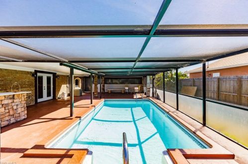 2743 54 St, Naples FL 34116-7535 exterior