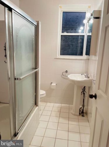 1026 Ellsworth St, Philadelphia PA 19147-4622 exterior