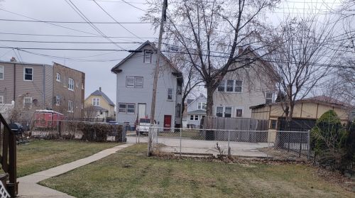 121 10 Ave, Broadview IL 60153-1987 exterior