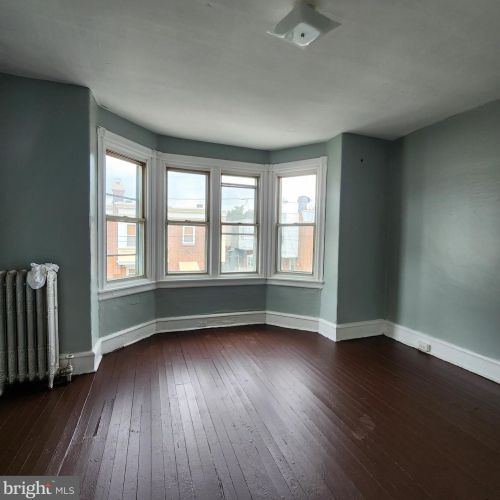 228 Edgewood St, Philadelphia PA 19139-2322 exterior