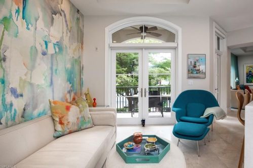 684 10th Ave, Naples, FL 34120-2111