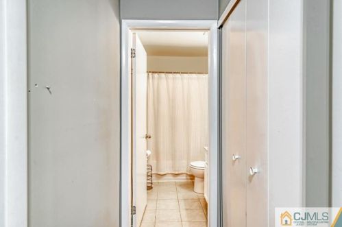 72 David Brearly Ct, Princeton NJ 08540-7657 exterior