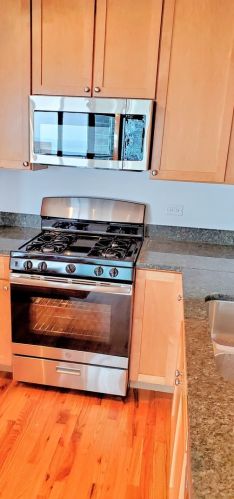 41 8th St, Chicago IL  60605-2168 exterior