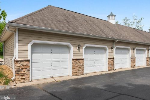 103 Kyle Ct, Trenton NJ 08690-1405 exterior