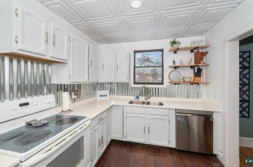 920 13 Ave, Duluth MN 55805-1641 exterior