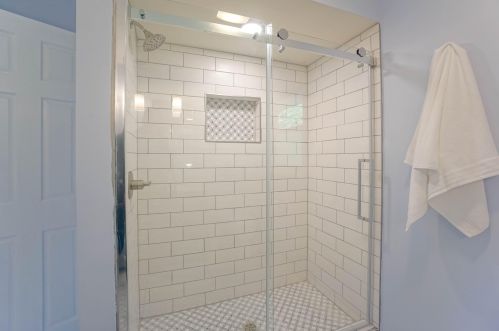 1429 118, Milwaukee WI 53226-3232 exterior