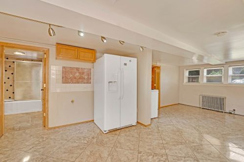 2818 72 Ct, Chicago IL 60707-1507 exterior