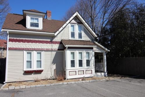 38 High St, Danvers MA 01923-3006 exterior