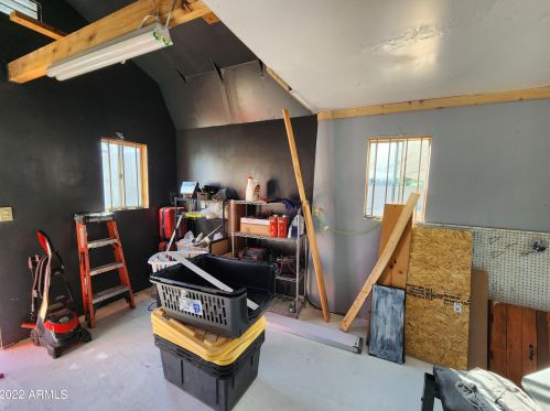 18214 2nd St, Phoenix AZ  85022-1006 exterior