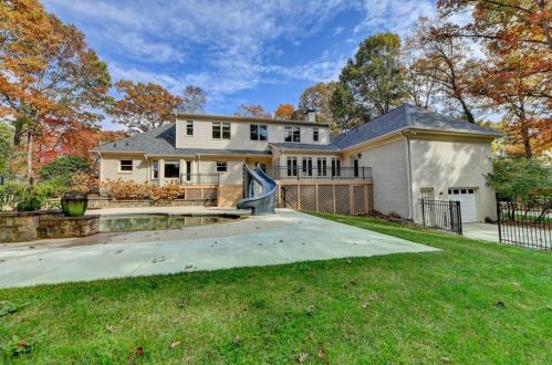 1311 Bridgewater Walk, Lithonia GA  30078-2086 exterior