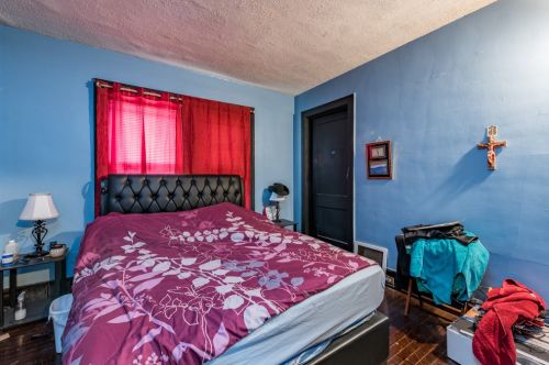 31 Chapel St, Waukegan IL 60085-5407 exterior