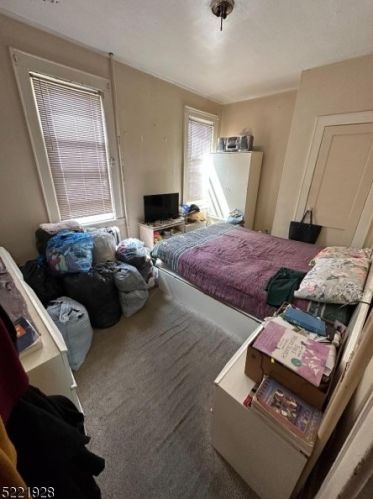 322 Vermont Ave, Irvington NJ 07111-2563 exterior