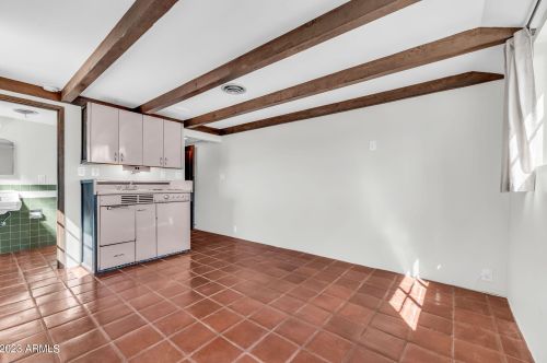 4316 3rd Ave, Phoenix AZ  85013-2913 exterior