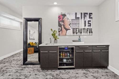 2026 Superior St, Chicago IL 60612-1313 exterior