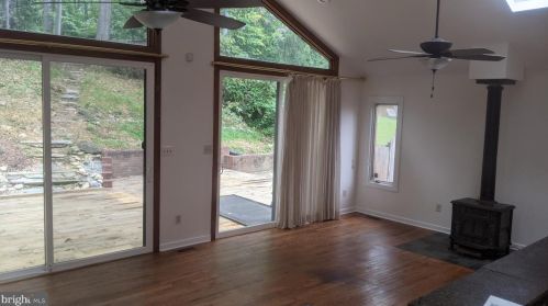 1226 Chambliss St, Alexandria VA 22312-3018 exterior