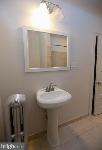 5853 Addison St, Philadelphia PA  19143-1203 exterior