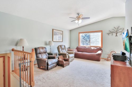 2590 Copper Cliff Trl, Saint Paul, MN 55125-2977