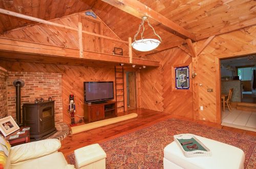 260 Main St, Plaistow NH 03865-3034 exterior