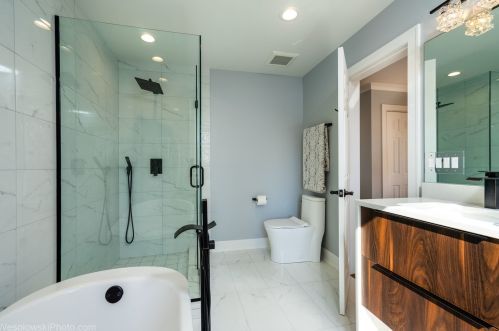 5520 Luna Ave, Chicago IL  60630-1312 exterior