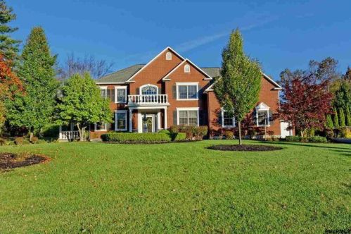 1265 Milton Keynes Dr, Schenectady NY  12309-2820 exterior