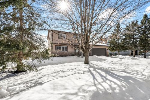 5654 Deer Trail Pt, Saint Paul, MN 55126-2750