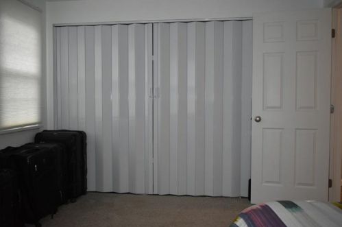 665 Newton Sq, Moon Twp PA 15108-1050 exterior