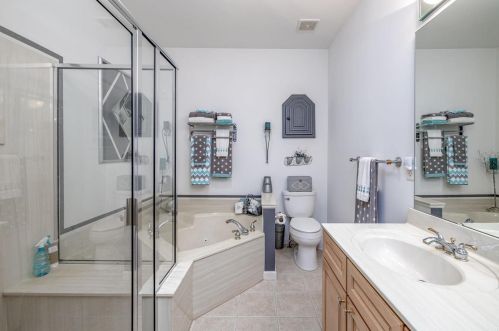 5533 Heather Bluff Ct, Saint Louis MO 63128-4130 exterior