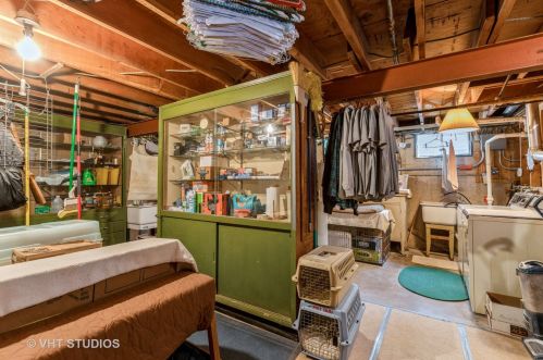 4811 Strong Rd, Bull Valley IL 60014-4560 exterior